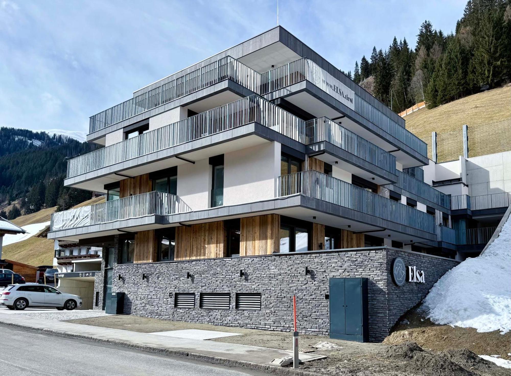 Elsa Spa Apartments Tux Exteriör bild